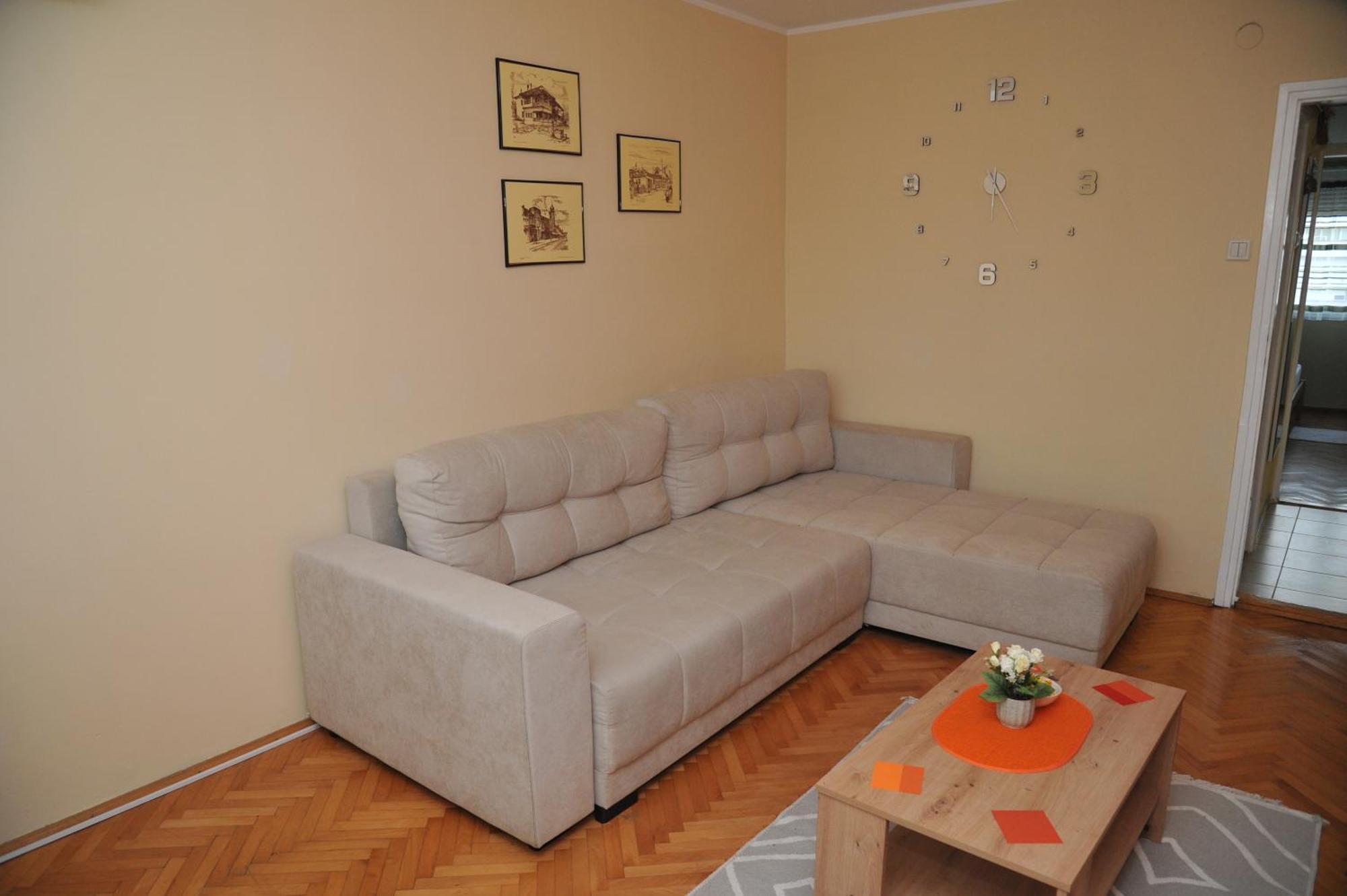 Aba Apartman Ni Εξωτερικό φωτογραφία